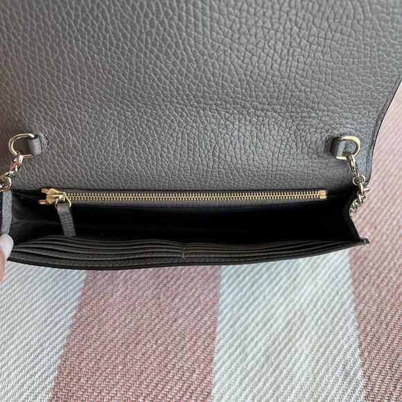 GUCCI TEXTURED CALFSKIN WOC - Picture 6 of 10